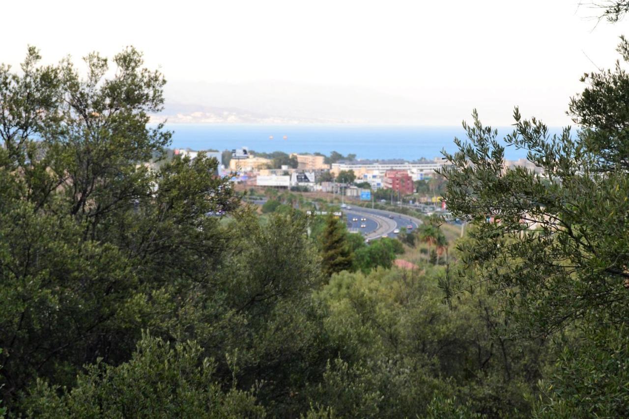 Suite Estudio Montana Torremolinos Bagian luar foto