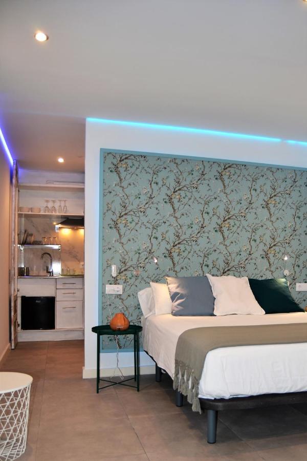 Suite Estudio Montana Torremolinos Bagian luar foto